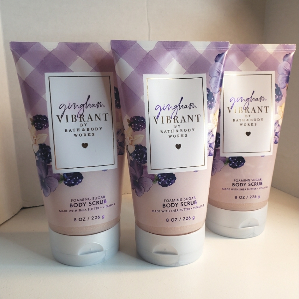 NEW BBW GINGHAM VIBRANT FOAMING SUGAR BODY SCRUB X3- DISCONTINUED